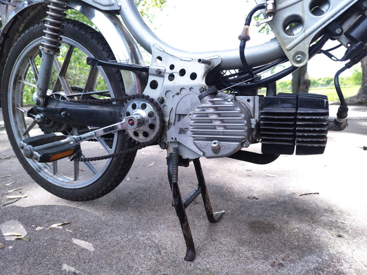 CENTER STAND BRACKET